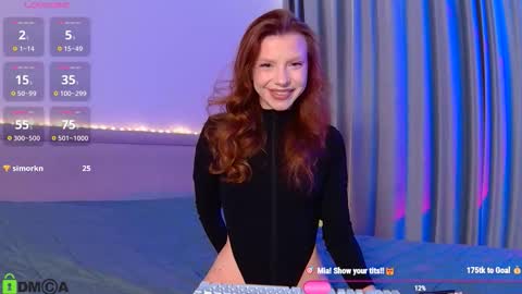 MiaLotte online show from 12-17-25, 08:59