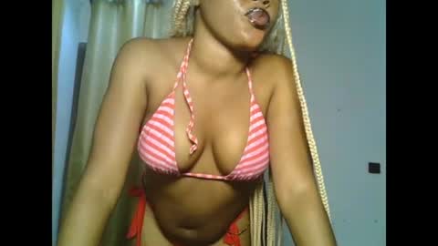 Snapshot of sweetmila9 chatting on 07-05-26, 06:20 sweetmila9 online show from 07-05-26, 06:20