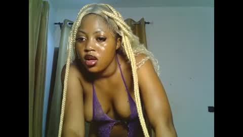 Snapshot of sweetmila9 chatting on 07-07-26, 06:38 sweetmila9 online show from 07-07-26, 06:38