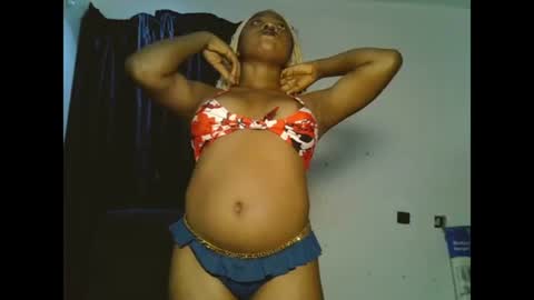 Snapshot of sweetmila9 chatting on 07-16-26, 06:08 sweetmila9 online show from 07-16-26, 06:08