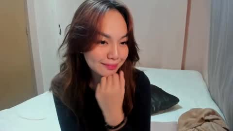 Snapshot of sweetnaughtyxxcandy chatting on 07-18-26, 07:01 Candy online show from 07-18-26, 07:01