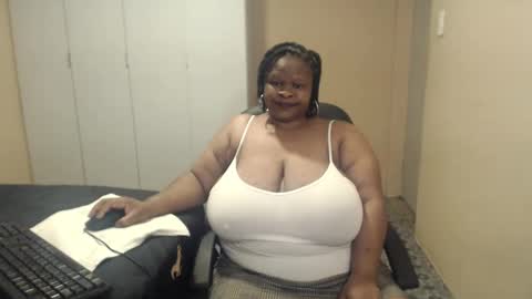 sweetnoziexxx online show from 10-05-25, 03:43