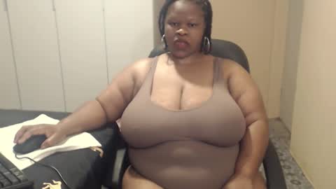 sweetnoziexxx online show from 10-18-25, 03:31
