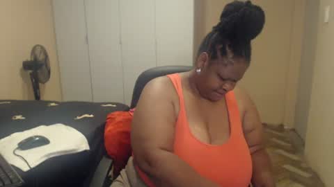 sweetnoziexxx online show from 03-25-26, 07:14