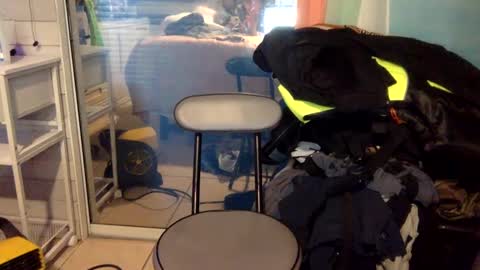 WeAim2PZzz online show from 03-02-25, 12:43