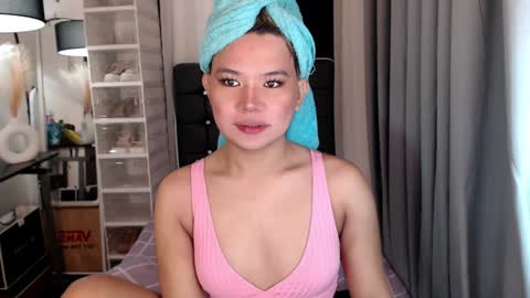 Ghena online show from 01-18-25, 01:40