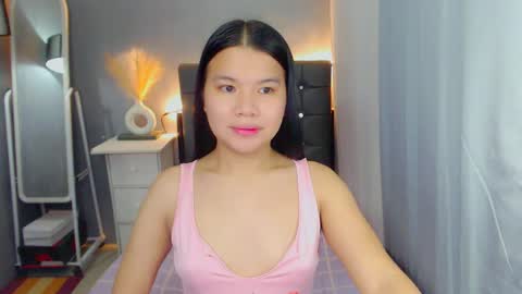 Snapshot of sweetnwildts chatting on 05-07-26, 02:39 Ghena online show from 05-07-26, 02:39