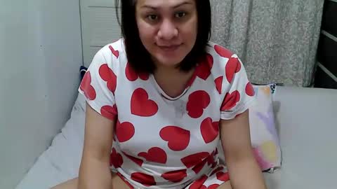 Snapshot of sweetpearlts4u chatting on 03-31-26, 11:43 sam online show from 03-31-26, 11:43