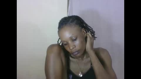 ESTHER online show from 10-07-25, 01:47