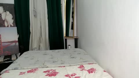 Snapshot of sweetpie_asian chatting on 12-06-24, 04:06 sweetpie asian online show from 12-06-24, 04:06