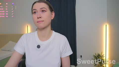 Rose online show from 03-25-26, 08:48