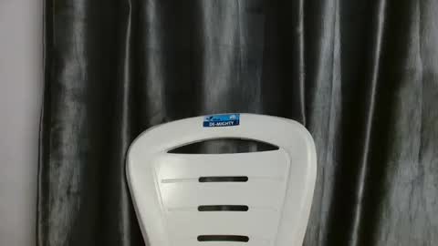 slim ivy online show from 11-02-25, 05:48