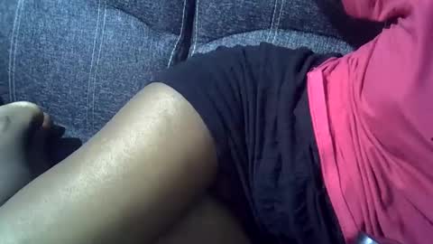 queen online show from 10-15-25, 06:02