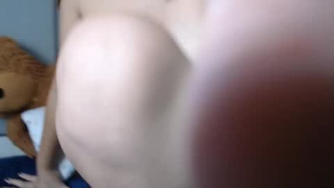 Snapshot of sweetraffy18 chatting on 02-01-25, 03:19 Raffy online show from 02-01-25, 03:19