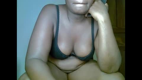 sweetrenne online show from 01-12-25, 06:49