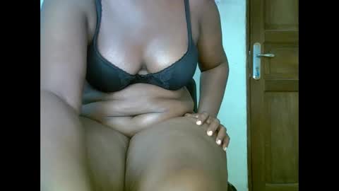 sweetrenne online show from 01-27-25, 08:40