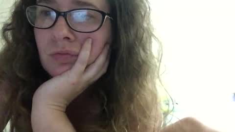 sweetrosiered online show from 10-28-25, 06:21