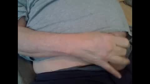 Snapshot of sweetsforu326 chatting on 02-01-26, 01:53 sweetbrowneyes623 online show from 02-01-26, 01:53