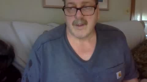 Snapshot of sweetsforu326 chatting on 04-28-26, 10:20 sweetbrowneyes623 online show from 04-28-26, 10:20