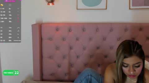 Sharon  online show from 09-18-25, 10:28