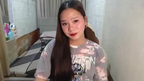 Sofia online show from 04-12-26, 06:18