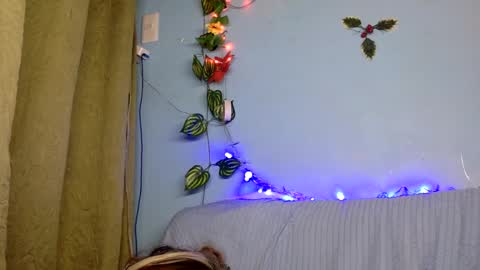 Snapshot of sweetspicypotato chatting on 02-22-25, 09:01 spicy online show from 02-22-25, 09:01