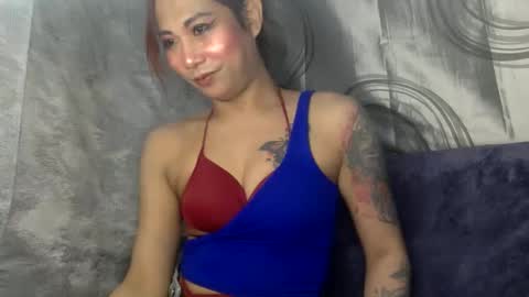 Snapshot of sweetspicypotato chatting on 10-19-25, 07:36 spicy online show from 10-19-25, 07:36