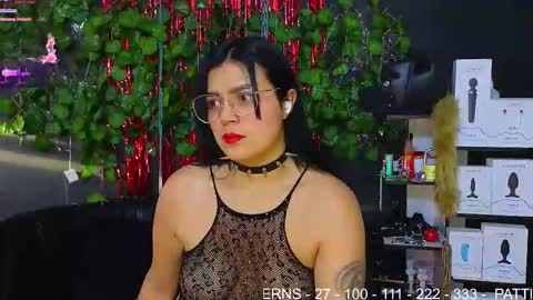 Snapshot of sweett_mollyy chatting on 02-20-26, 10:32 Molly - INDEPENDENT MODEL online show from 02-20-26, 10:32