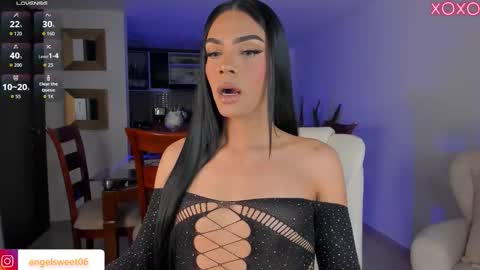 Snapshot of sweett_shinexx chatting on 10-20-25, 06:03 angel online show from 10-20-25, 06:03