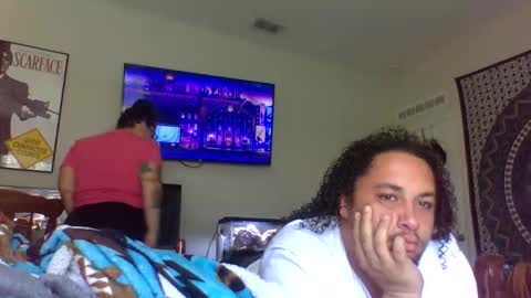Snapshot of sweettreatz26 chatting on 04-16-26, 02:51 sweettreatz26 online show from 04-16-26, 02:51