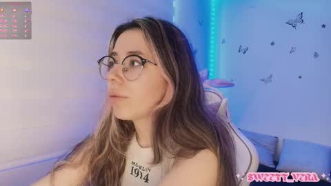 Veronica Independent Model online show from 10-19-25, 12:39