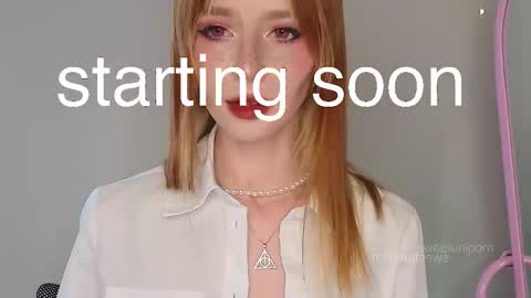 Elis  a little vacation Ill be here Saturday my schedules in bio online show from 10-13-25, 07:08