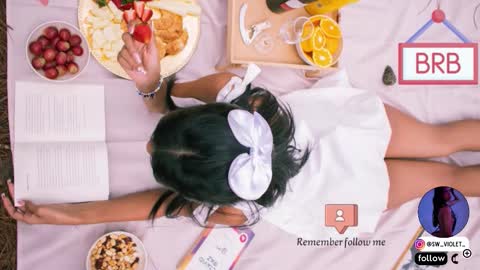 sweetviolet___ online show from 11-16-25, 12:11