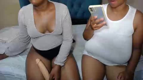 sweetwetebony2 online show from 02-06-25, 06:02