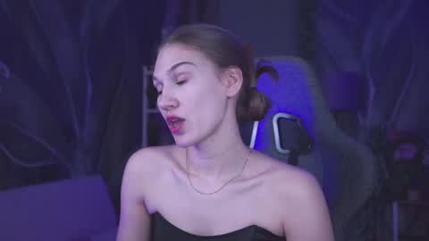Emily online show from 03-19-26, 09:13