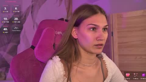 Emily online show from 05-12-26, 12:13