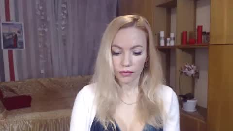Sweety friend online show from 12-17-24, 09:05
