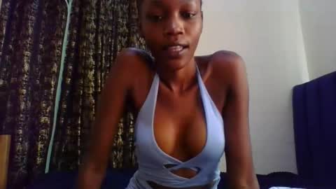 Vickky online show from 05-16-26, 12:37