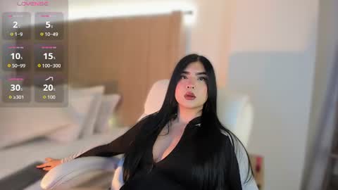 Snapshot of sweety_nicole_ chatting on 06-30-26, 05:30 sweety nicole 3 online show from 06-30-26, 05:30