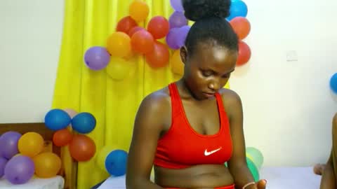 Snapshot of sweety_spixxy chatting on 02-14-26, 03:53 Dolly online show from 02-14-26, 03:53