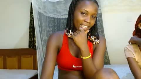 Snapshot of sweety_spixxy chatting on 04-23-26, 05:52 Dolly online show from 04-23-26, 05:52