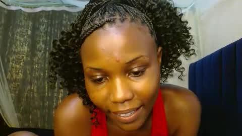Snapshot of sweety_spixxy chatting on 05-16-26, 07:49 Dolly online show from 05-16-26, 07:49
