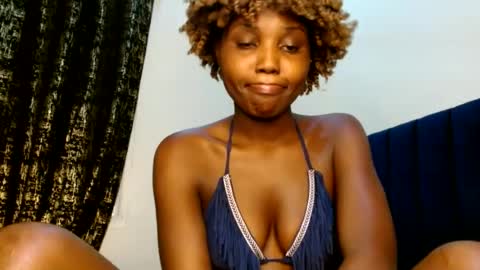 Snapshot of sweety_spixxy chatting on 06-30-26, 09:38 Dolly online show from 06-30-26, 09:38