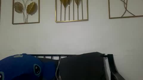 Snapshot of sweetyasian_ chatting on 11-24-25, 04:40 stacey online show from 11-24-25, 04:40