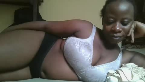 sweetyass25 online show from 11-21-25, 07:29