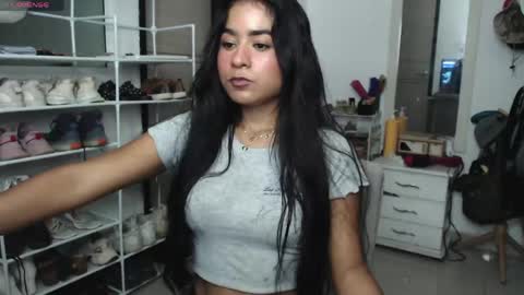 Snapshot of sweetyaya_ chatting on 06-06-26, 12:16 yaya online show from 06-06-26, 12:16