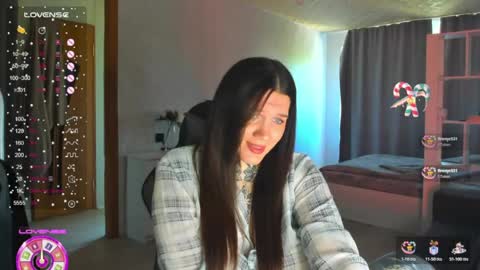 Snapshot of sweetyladiy chatting on 05-14-26, 07:15 Aiza online show from 05-14-26, 07:15