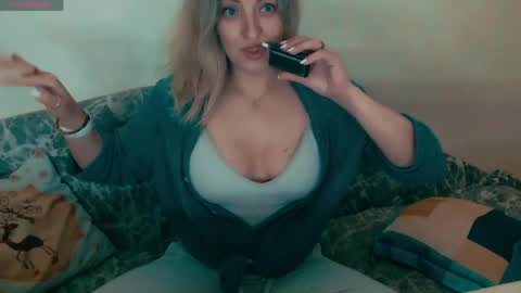 Liza online show from 04-24-26, 02:47