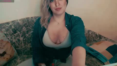 Liza online show from 05-16-26, 06:10