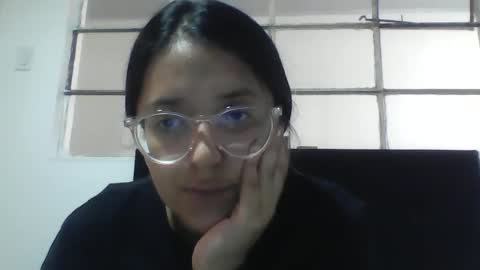 Snapshot of sweetyypeach chatting on 02-13-25, 05:22 sweetyypeach online show from 02-13-25, 05:22